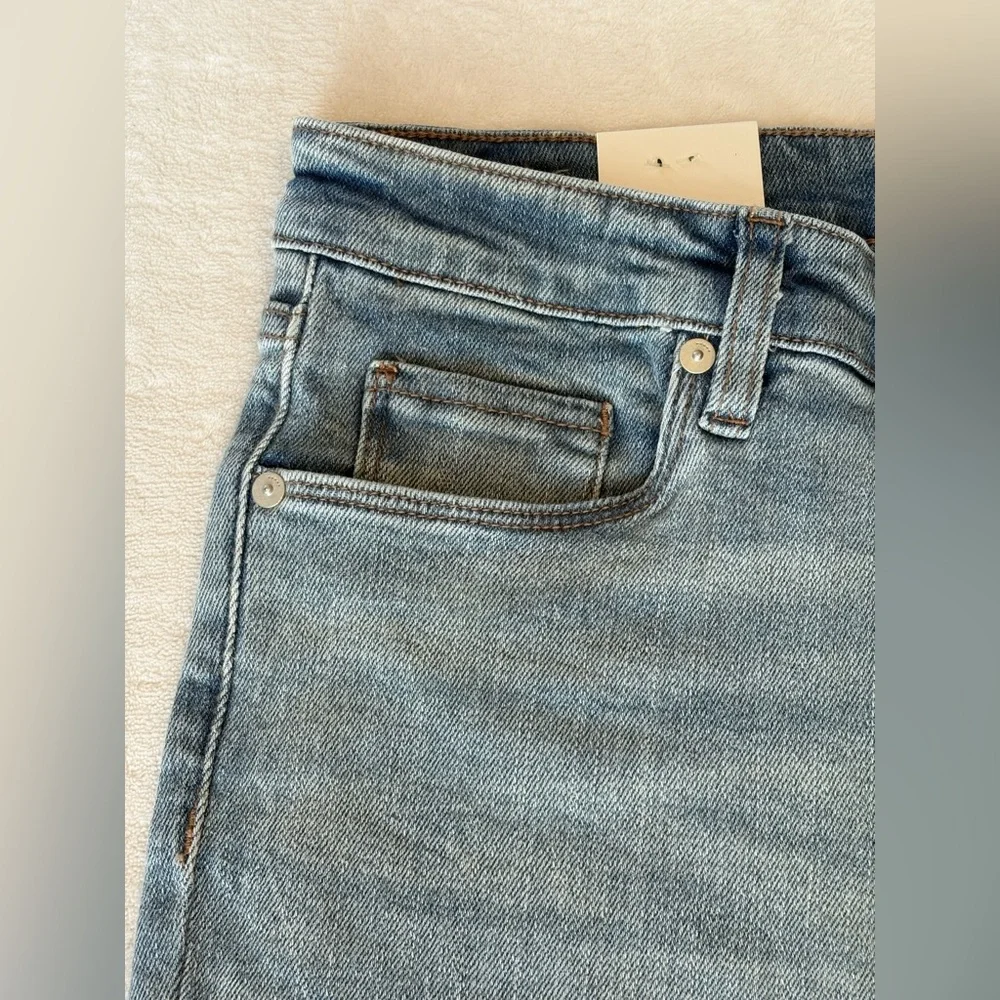 NWT - Blank NYC Hoyt High-Rise Mini Flare - size 28 - Picture 9 of 16